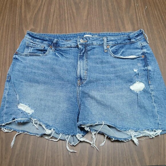 Old Navy Pants - Old Navy Women's Size 18 O.G. Short High-Rise fringe distressed shorts